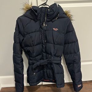Hollister belted winter coat with removal hood